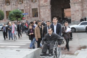 Երևանի քաղաքապետարանը երկու տարի է չի կատարել հաշմանդամություն ունեցողներին տրված խոստումը