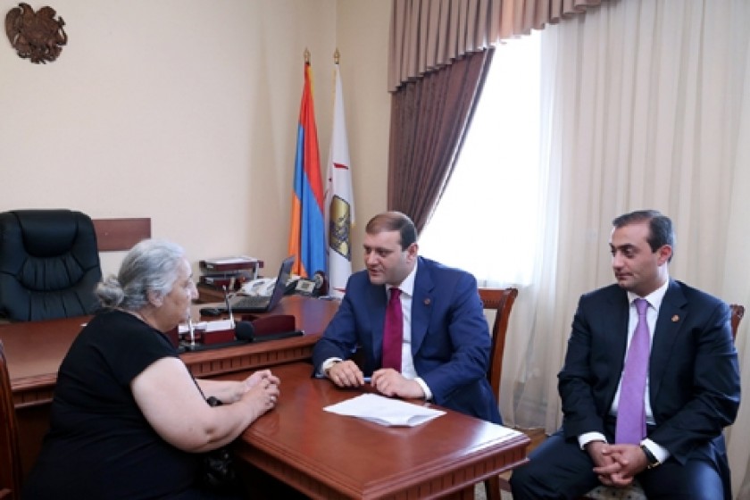 Երևանի վարչական շրջանների ղեկավարներն ամեն հինգշաբթի ընդունում են բնակիչներին