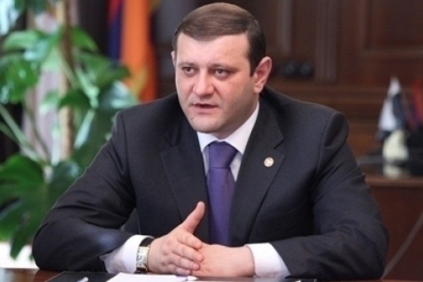 «Թրանսփարենսի Ինթերնեյշնլը» դիմել է Բարձրաստիճան պաշտոնատար անձանց էթիկայի 
հանձնաժողովին