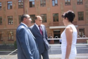 Քաղաքաշինության նախարարը կրթական օբյեկտների շինհրապարկներ է այցելել