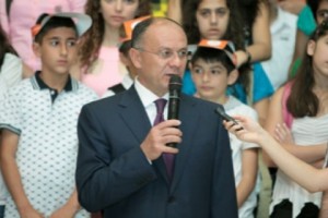 Սեյրան Օհանյան. «Միայն գիտելիքներով կարելի է հասնել հաղթանակների»