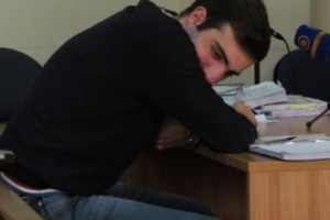 Госпитализировали одного из обвиняемых по делу Мугаляна и его друзей