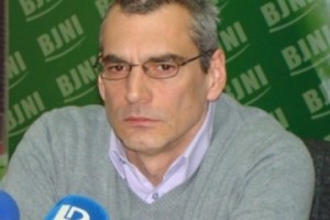 Ռիչարդ Կիրակոսյան. «Հայաստանի քաղաքական պատմության մեջ առաջին անգամ 
կոնֆլիկտը իշխանական շրջանակի մեջ է»