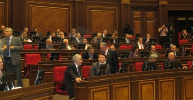 Депутаты отклонили законопроект о признании назависимости Нагорного Карабаха
