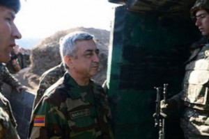 Ամանորի և Սուրբ ծննդյան տոների կապակցությամբ Սերժ Սարգսյանն այցելել է  
սահմանային պաշտպանական տեղամասերից մեկը