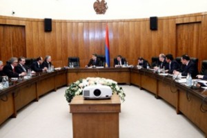 Կառավարությունը գտել է պարենամթերքը թանկացնելու ձևը՝ կփակցվեն դրոշմապիտակներ