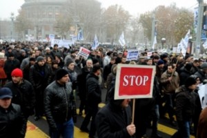 Конституционный суд РА приостановил действие некоторых положений закона «О накопительной 
пенсии»