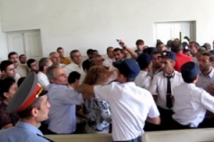 Fracas Breaks Out at Kotayk Regional Court