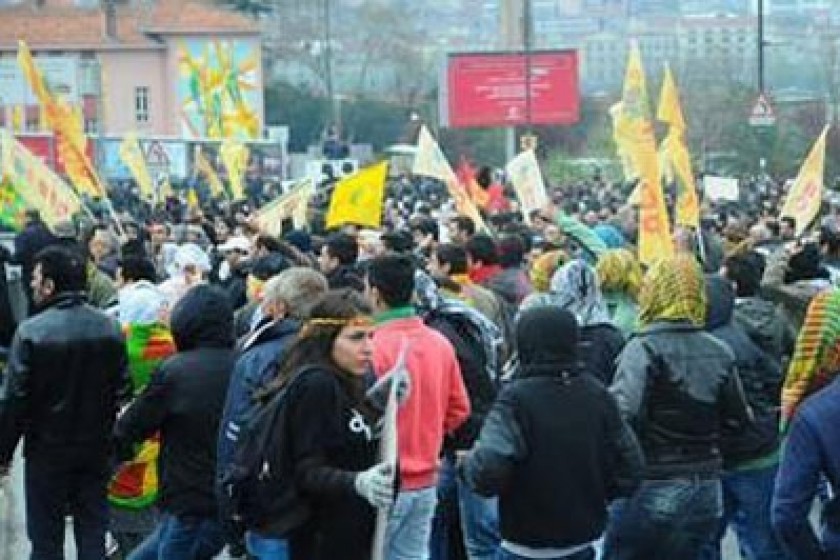 Turkey Bans 12 Independent Candidates