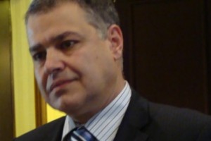 Давид Арутюнян: “Властная сила должна стать более собранной”