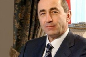 Ռ. Քոչարյան. «Սահմանադրության ցանկացած վերաձևում հանուն քաղաքական 
գործիչների ընթացիկ շահերի` երկրի քաղաքական դեգրադացման նշանն է»