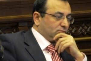 ARF MP Says Prime Minister Gave Assurances That Mandatory Clause of Pension System Would be 
"Halted"