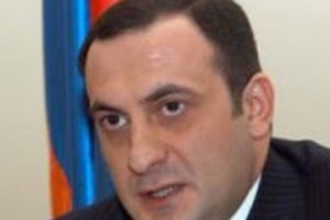 Миллионы и результаты семейного бизнеса руководителя Контрольной службы президента 
РА