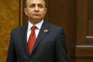 Հովիկ Աբրահամյան. «Ես ինչո՞ւ պիտի հրաժարական ներկայացնեմ. մեր նպատակն է գալ ու երկար աշխատել»