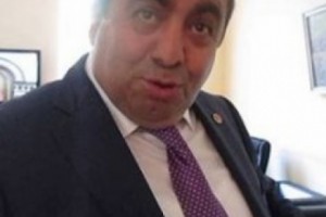 Լրագրողական կազմակերպությունները դատապարտում են պատգամավորների ագրեսիվ եւ անպարկեշտ վարվելակերպը