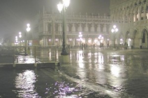 Italy: Mayor Of Venice Arrested For Corruption