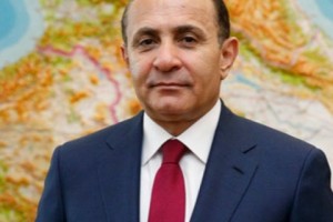 Armenian PM Telephones Russian Minister About Repairing Upper Lars Border Crossing