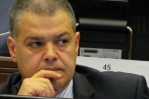«ՀՀԿ-ն իր ներսում խնդիրներ ունի». քառյակ