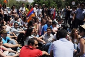 «Թեժ աշունը» եւ «սառը ցնցուղը»