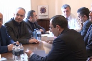 Թե ինչպես է դաս չքաղող որսորդը երկու ոտքով ընկնում սեփական թակարդը. 
սահմանադրական փոփոխությունների նպատակը-1