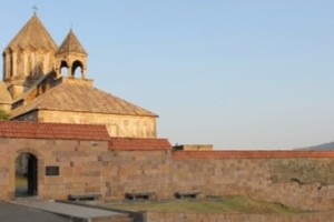 Գանձասարի պարսպի հարցն օդից կախված է