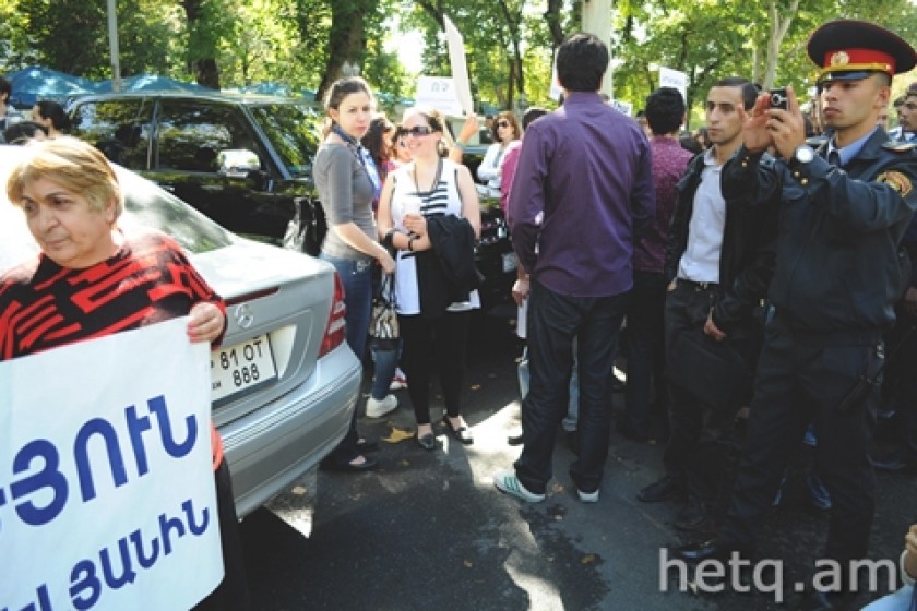 «Միակ փրկչի» մեխանիզմը տերությունների արտաքին քաղաքականության մեջ