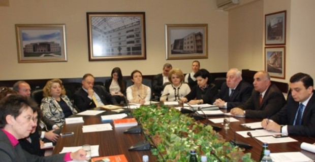 Ահազանգ. եթե այսպես գնա, չծնված նորածին աղջիկների թիվը մինչև 2060 թ. տարեկան կհասնի 2000-ի