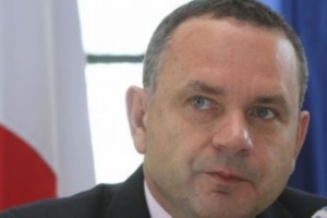Франция обещает сделать все возможное для возвращения тел летчиков сбитого вертолета