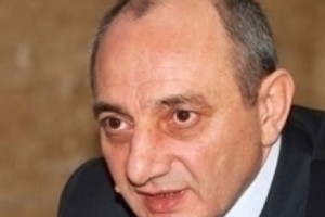 Բակո Սահակյանը հետմահու պարգեւատրել է ԼՂՀ ռազմական օդուժի ՄԻ-24 ուղղաթիռի անձնակազմի անդամներին