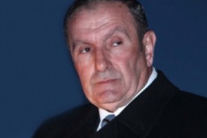 Armenia's Official Position on 1915 Genocide: Ter-Petrosyan Calls For Face to Face Meeting with 
Sargsyan