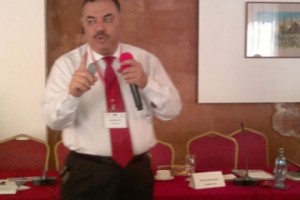 “До тех пор, пока будет законная торговля животными, будет и незаконная...” 
