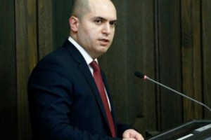 Textbook Procurement in Armenia: School Principals Play with Millions of Drams