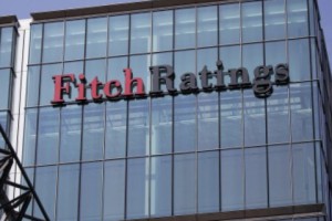 Fitch может снизить рейтинг России в апреле