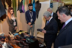 President Sargsyan Tours Made in Armenia Expo