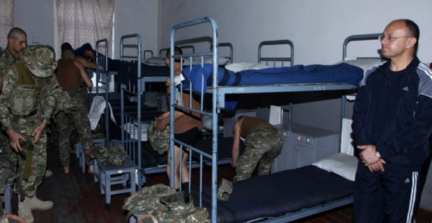 Armenian Defense Minister Makes Spot Check