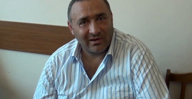 Երկու ատրճանակ՝ «Բենթլի»-ում. բերման են ենթարկվել Թևոս Սաֆարյանը և նրան 
ուղեկցող անձինք