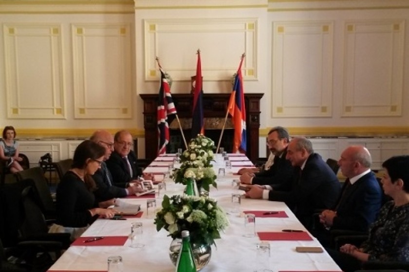 Artsakh Prez Meets AGBU Reps in London