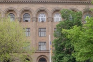 Պոլիտեխնիկի ռեկտորն առաջարկում է ընդունելությունը կազմակերպել մեկ քննությամբ