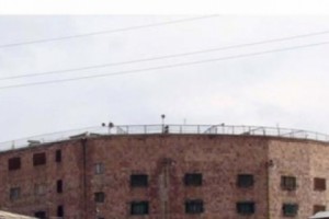 No Reply from Ministry; Noubarashen Inmates Resume Hunger Strike