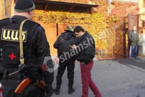 Criminal Gang Arrested in Yerevan: Large Weapons Cache Seized
