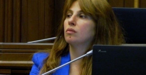 Փոստանջյանի հարցը կառավարության անդամներին մնաց անպատասխան