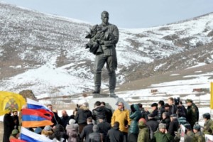 Սովետական զինվորի ուրվականը Սպիտակում