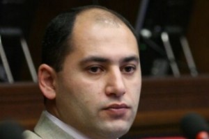 Мартун Григорян считает, что под поспешным обсуждением законов о сельском хозяйстве 
“что-то кроется”