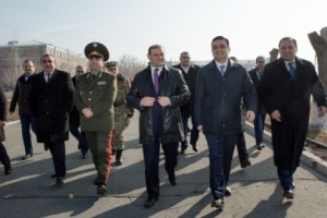 Առողջապահության նախարարը զինծառայողներին առողջություն մաղթեց