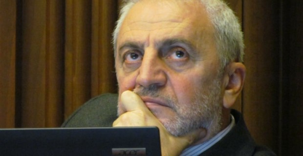 «Ռեզինը ձգել եք ինչքա՞ն, ինչքա՞ն կարելի է պարտք վերցնել»
