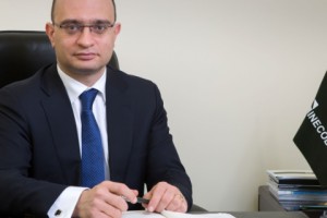 Ինչո՞ւ «Ինեկոբանկը» ձեռք բերեց «ՊրոԿրեդիտ բանկ»-ը, և ի՞նչ ճակատագիր է սպասվում 
աշխատակիցներին