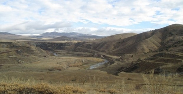 Առաջարկում են ապահովագրել Կապսի ջրամբարի շինաշխատանքները