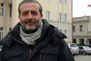 Սիրիահայ Հովիկ ու Վրեժ Ասմարյանները գրանցվել են՝ կամավորական ջոկատներում 
ընդգրկվելու համար