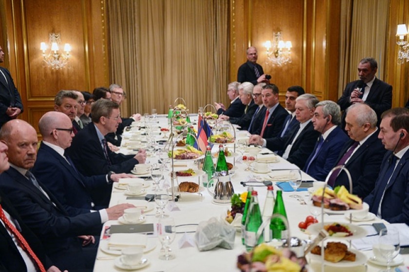 Նախագահը հանդիպում է ունեցել Գերմանիայի տնտեսության արևելյան հանձնաժողովի գործադիր տնօրենի և գործարար շրջանակների առաջատարների հետ