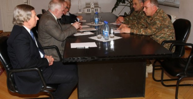 Արցախի պաշտպանության նախարարը հանդիպել է ԵԱՀԿ Մինսկի խմբի 
համանախագահներին